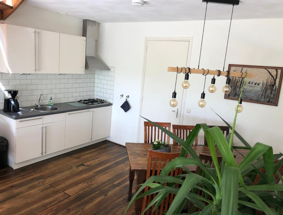 Appartementen Verhuur De Trijehoek Stiens Bagian luar foto
