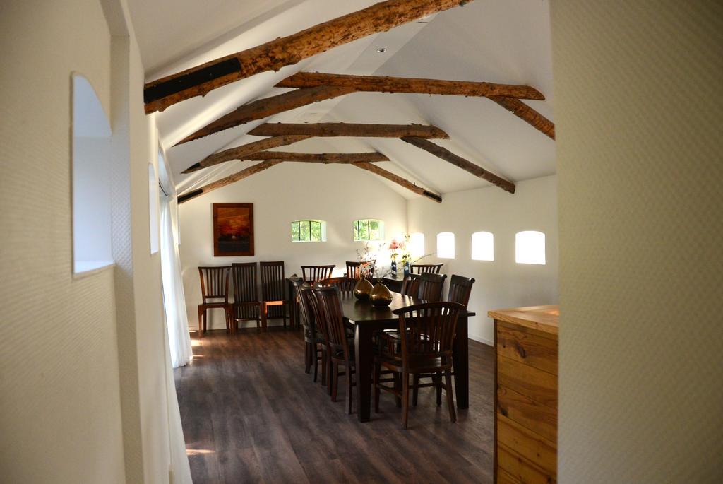 Appartementen Verhuur De Trijehoek Stiens Bagian luar foto