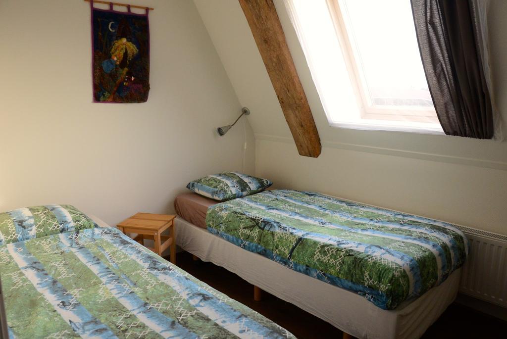 Appartementen Verhuur De Trijehoek Stiens Bagian luar foto